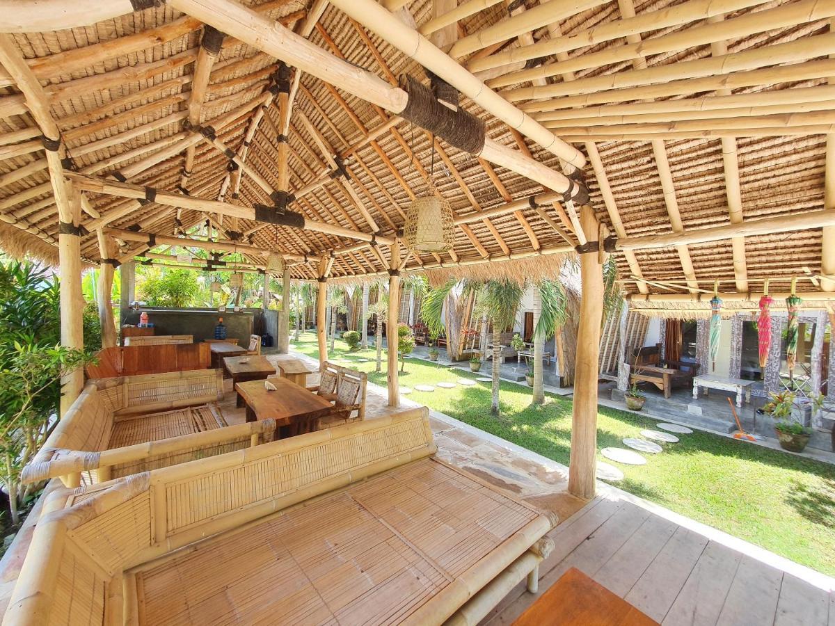 Palm Green Hotel Kuta  ภายนอก รูปภาพ